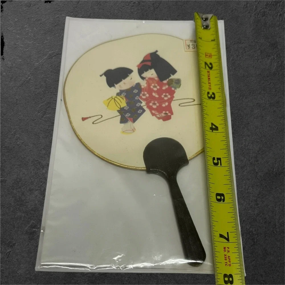 Vintage Japanese Chikyu Uchiwa Paddle Fan Geisha Girls NOS Japan Greeting Card